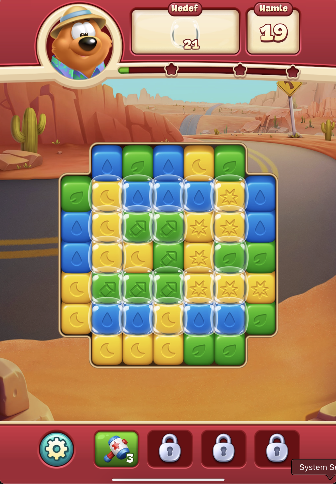 Toon Blast Level 11 board, köşeleri kesik